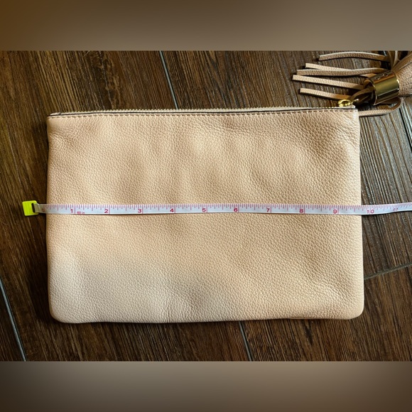 NWOT G.I.L.I. Leather Tassel Pouch. Blush pink. - Picture 10 of 11
